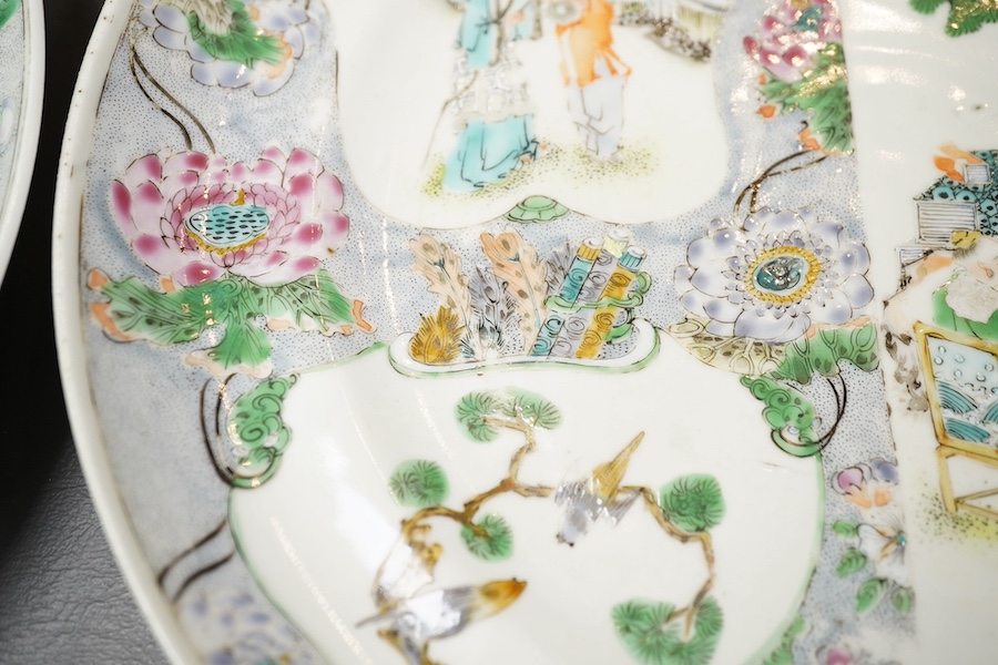 Three Chinese enamelled porcelain plates, mid 19th century